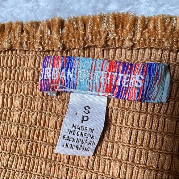 Urban Outfitters Eden Velvet Golden Brown Ruched Cami Crop Tank Top - Picture 8 of 10